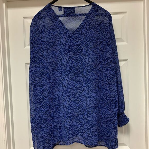 Added Dimensions Blue Print Embellished Sheer Tunic Top Blouse sz 3X EUC - Picture 6 of 6